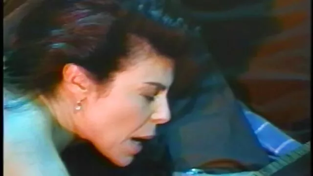 سارا ناله و فریاد می زند در فلم سکس سینمای هنگام رابطه جنسی داغ