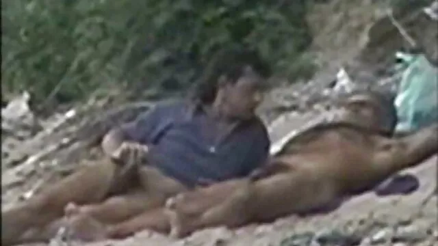 آسیایی, انگشت, انزال زن فیلم های سینمایی سکس دار بر روی یک صندلی