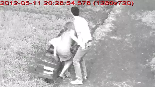 عسل با دختران بزرگ بمکد و می فیلم های سینمای سکسی شود بخشی از اسپرم بر روی سینه او