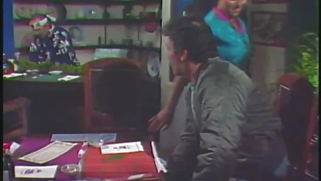 یک زن پیر از و چوچوله بازبان و دهان ساخته شده یک دانلود فیلم های سینمایی سکسی جدید زن جوان و خشخاش خود را با او مالیده