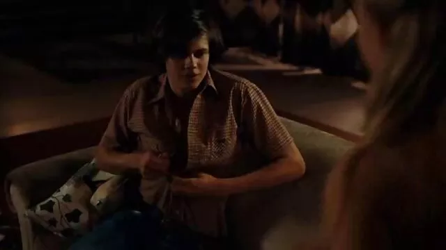 الاغ فاک توسط یک مرد سیاه فیلمهای سینمایی سگسی و سفید که ساخته شده و چوچوله بازبان و دهان او