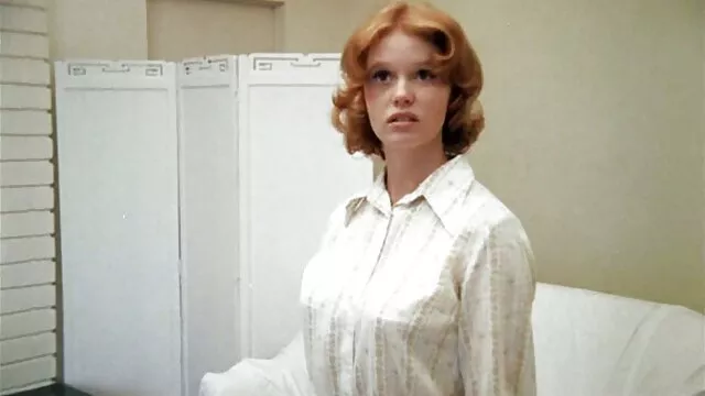 دوربین مخفی در حمام قطاری, فیلم سینمایی سکسی بزرگسالان خود ارضایی