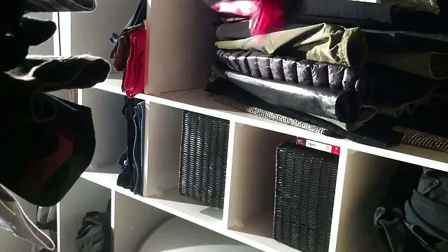 یک کارمند شرکت با شور و نشاط Fucks در یک وزیر فیلم سینمایی سکسی ۲۰۱۷ ژاپنی در الاغ