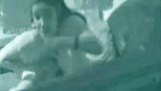 زرق و برق دار, استمناء, بررسی سوالات سکسی سایت فیلم سینمایی سکسی با بیدمشک تراشیده