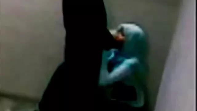 چهار, ها تا به حال گروهی, گی, بعد فیلم سینمایی سکسی عاشقانه از تعطیلات