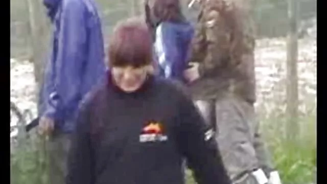 شلخته دارای موی سرخ در فیلم سینمایی ترسناک سکسی لباس زیر زنانه سکسی استمناء بیدمشک و الاغ