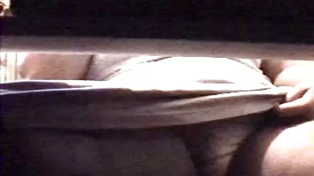 مرد سایت های فیلم سینمایی سکسی طاس منفجر, ساشا گری